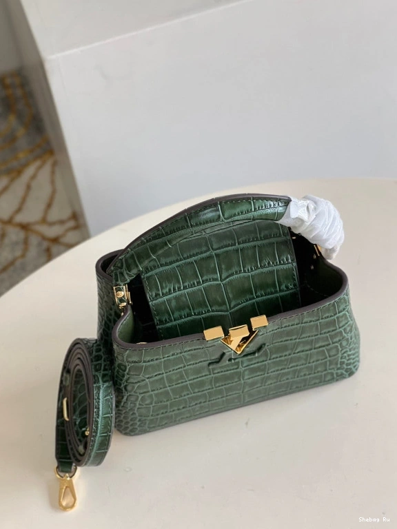 CAPUCINES LOUIS VUITTON MINI 0708